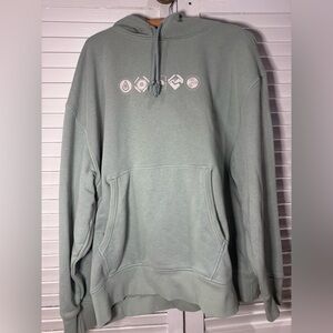The North Face Women’s XL Hoodie Sage Green Graphic Pullover